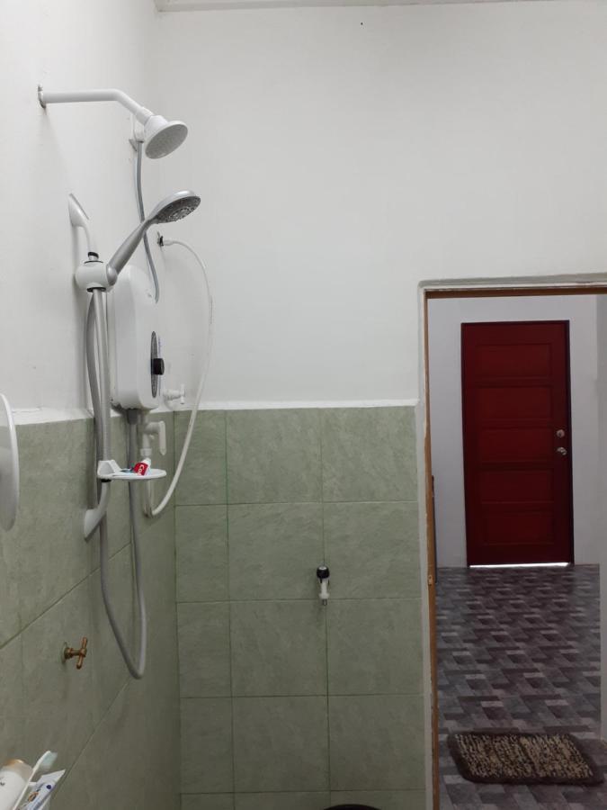 Homestay Idaman B B With 2 Room Aircond 2 Quen Bed And Not Sharing Room -Privacy Kuala Terengganu Buitenkant foto