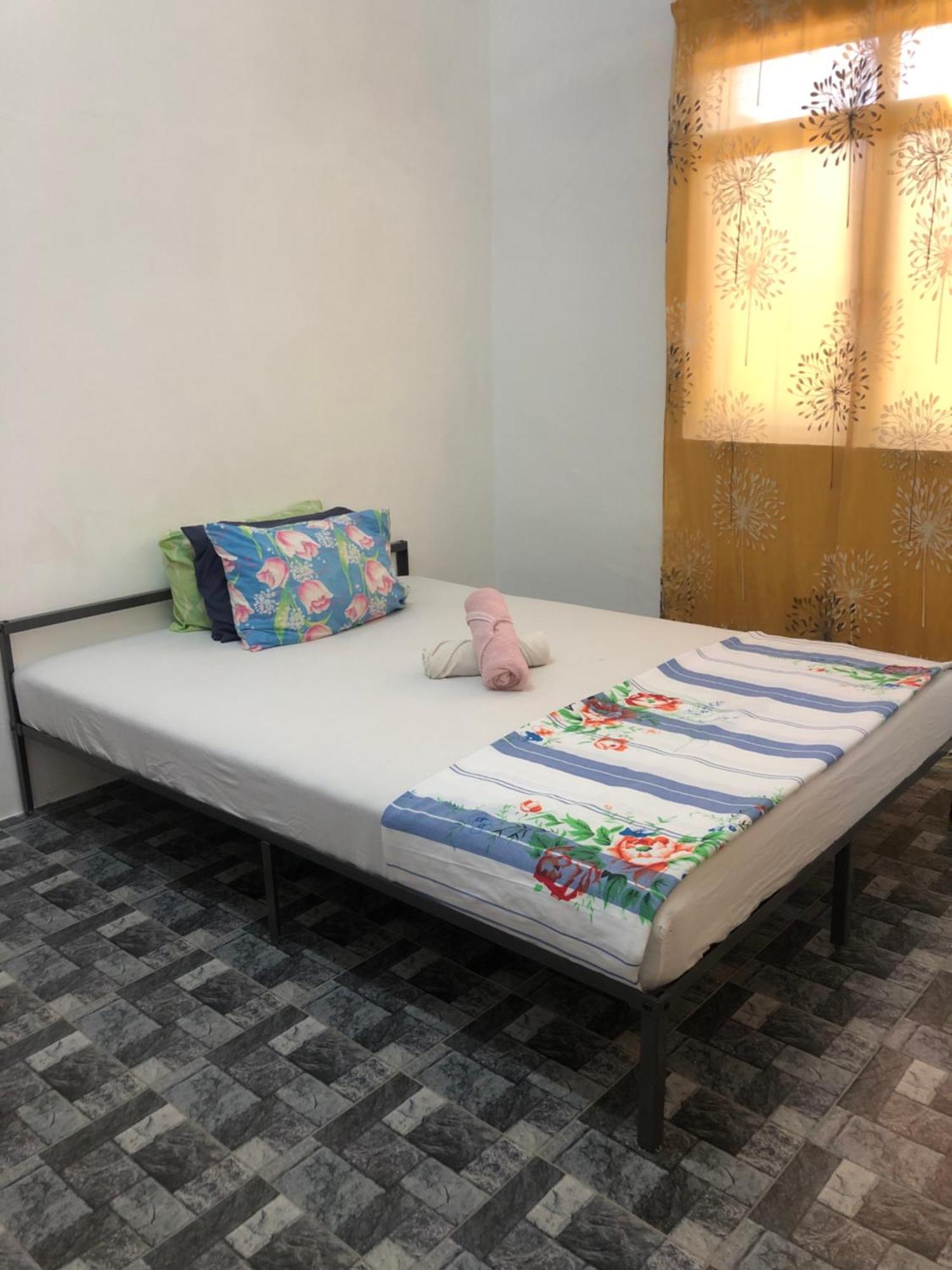 Homestay Idaman B B With 2 Room Aircond 2 Quen Bed And Not Sharing Room -Privacy Kuala Terengganu Buitenkant foto