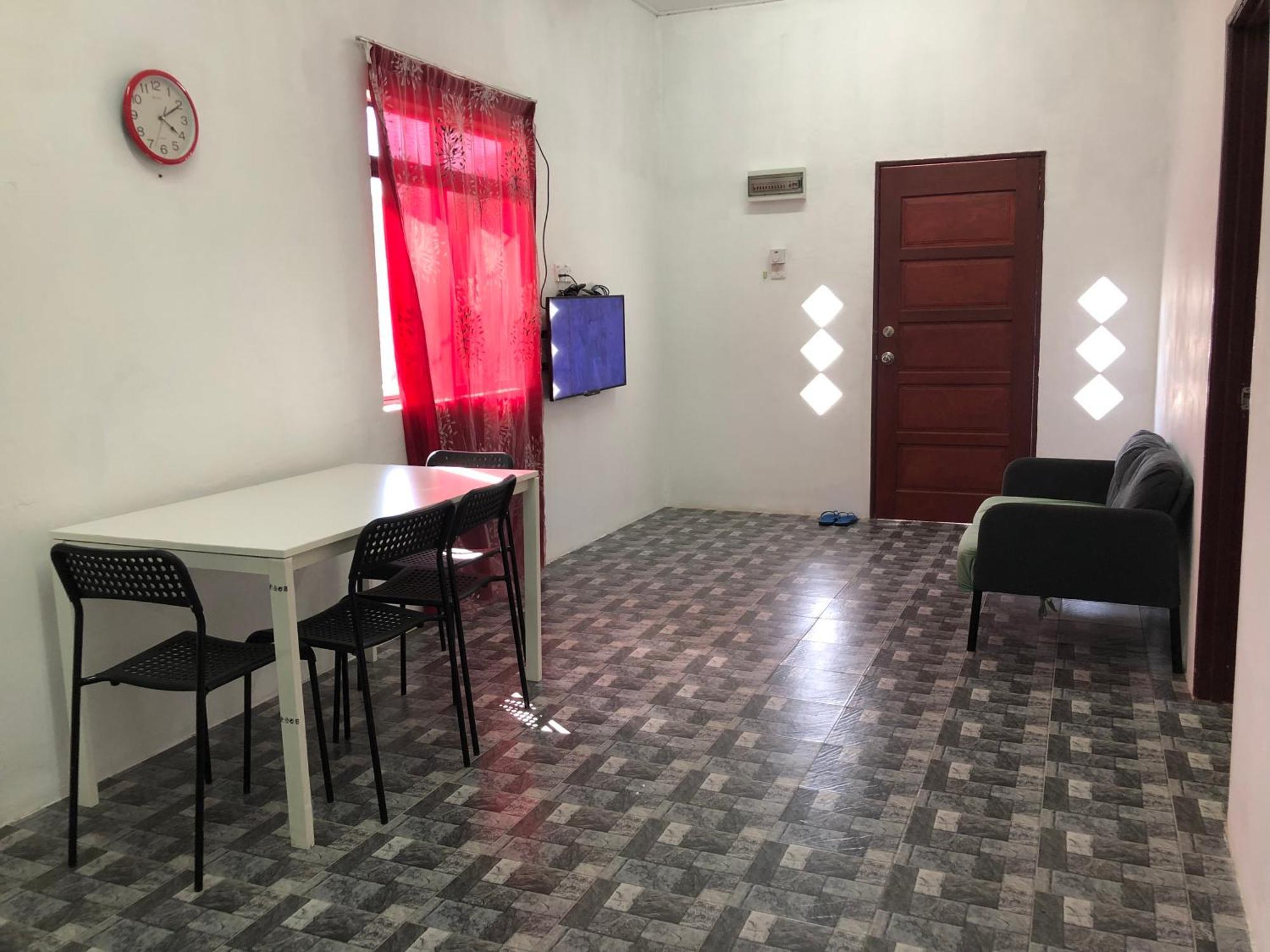 Homestay Idaman B B With 2 Room Aircond 2 Quen Bed And Not Sharing Room -Privacy Kuala Terengganu Buitenkant foto